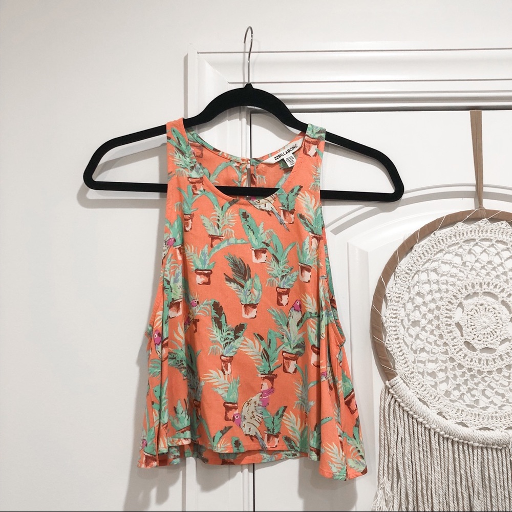 **currently unavailable** BILLABONG CROP TOP🌴